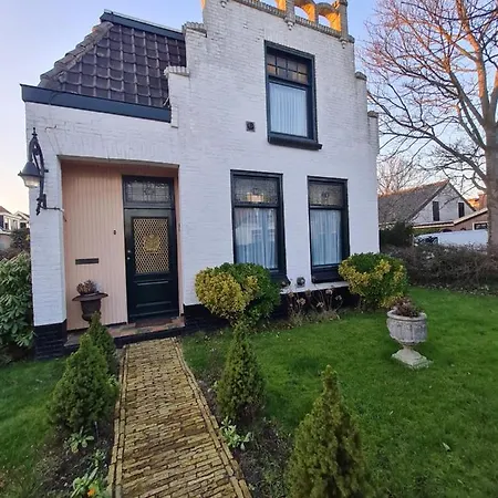 Klein Middelweg Chalet Uitgeest